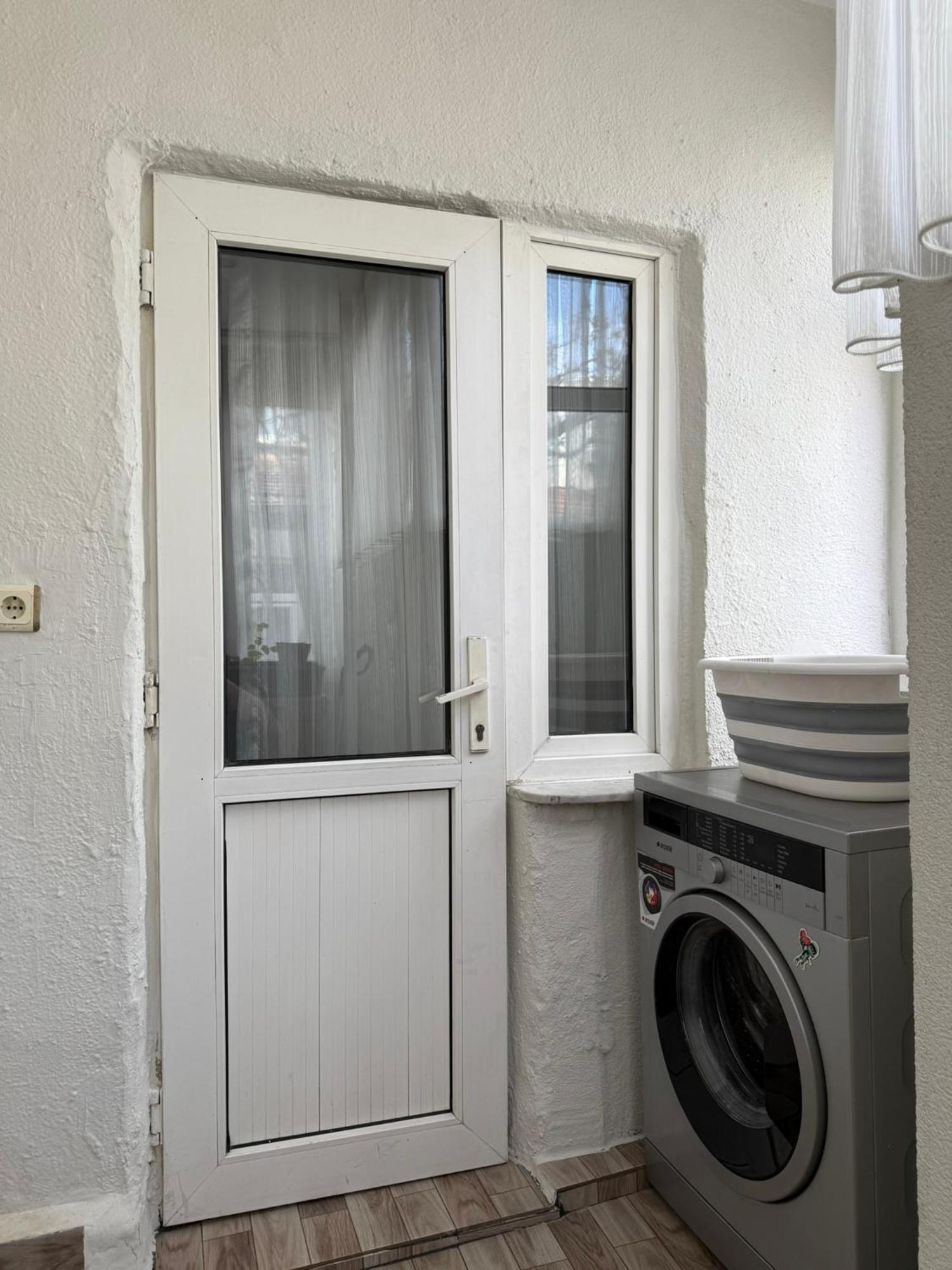Gunes Hause Istanboel Buitenkant foto